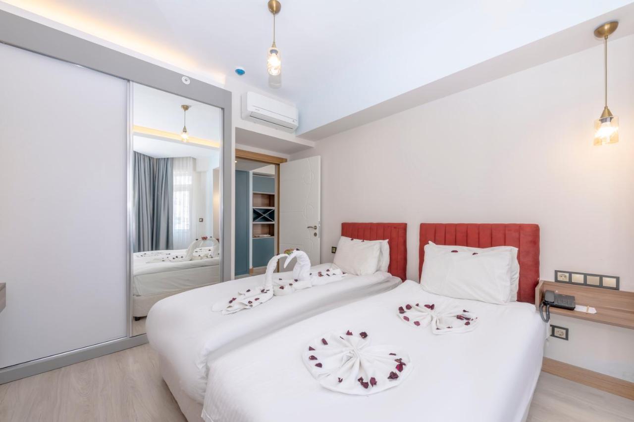 Citrus Luna Hotel 3*