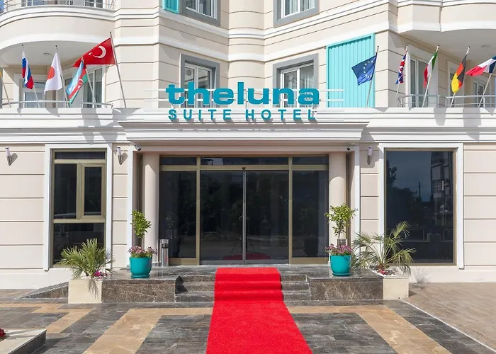 Citrus Luna Suite Hotel